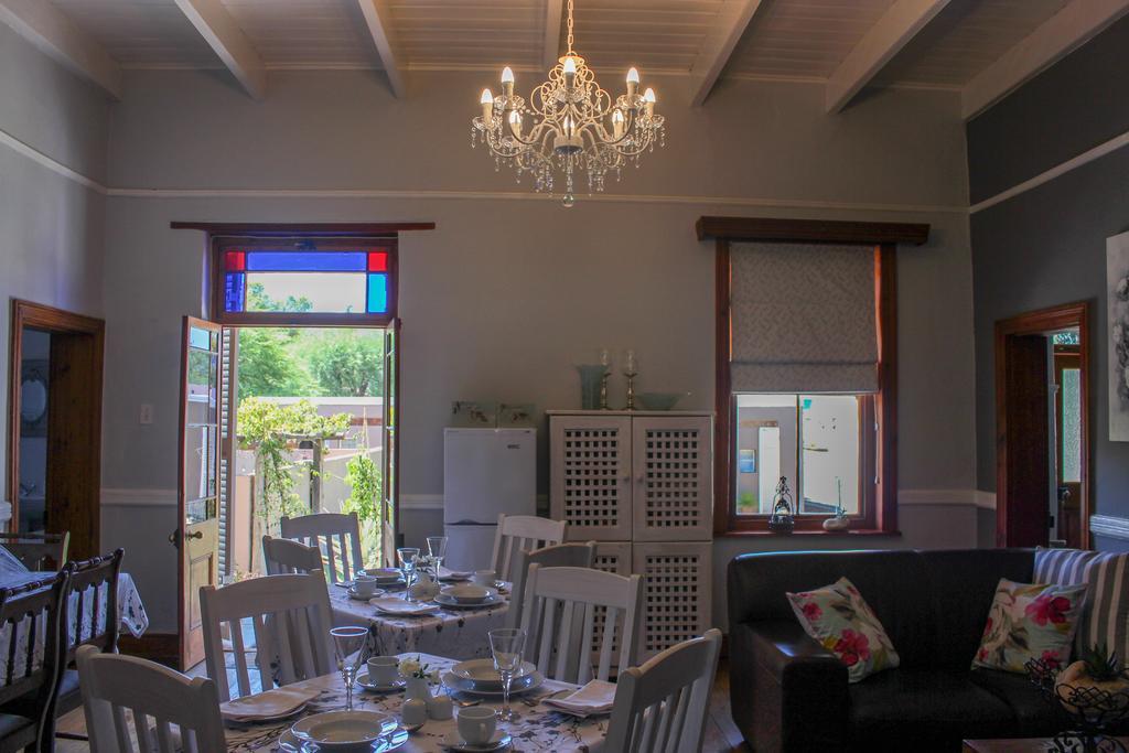 Carmel Villa B&B Or Self-Catering Calvinia Kültér fotó