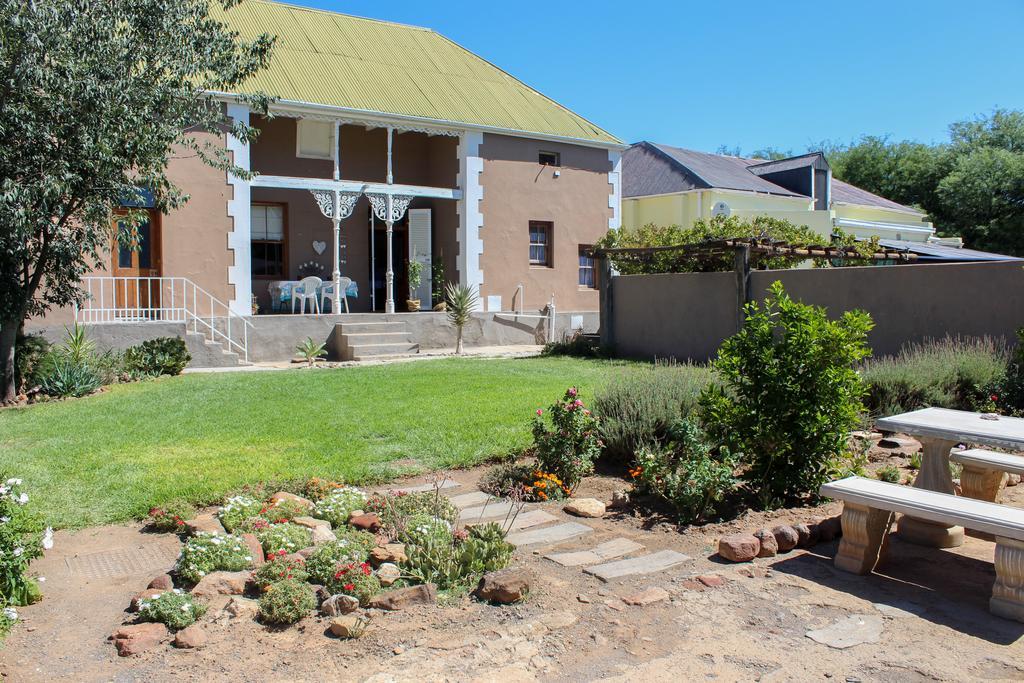 Carmel Villa B&B Or Self-Catering Calvinia Kültér fotó